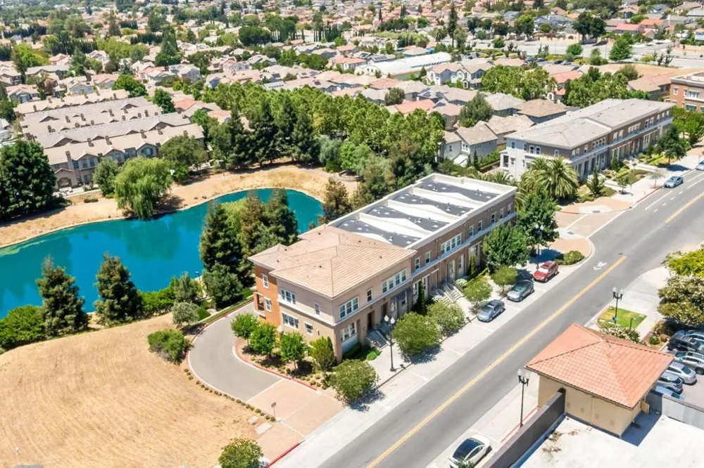 3035 Ruby Avenue San Jose, CA 95135