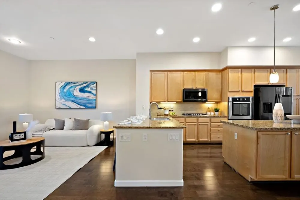 3035 Ruby Avenue San Jose, CA 95135