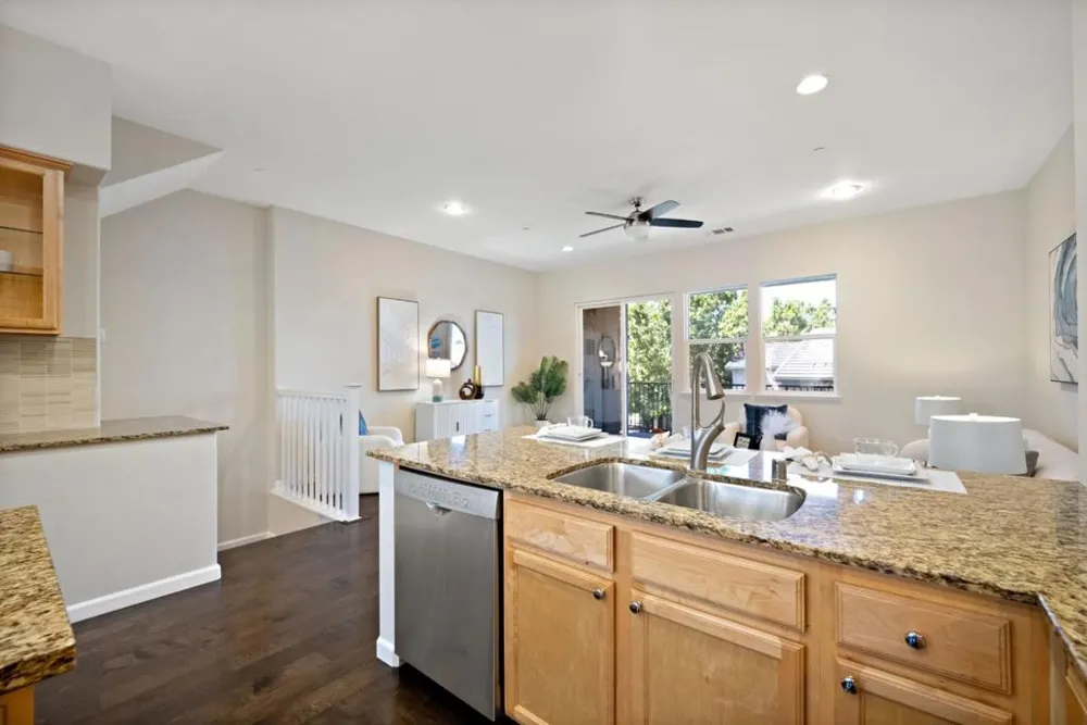 3035 Ruby Avenue San Jose, CA 95135
