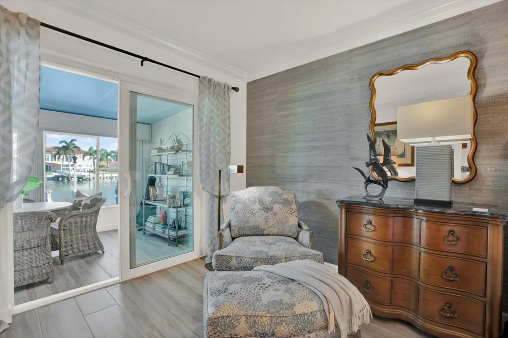 645 BOCA CIEGA POINT BOULEVARD St Petersburg, FL 33708