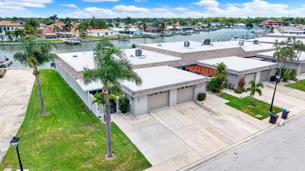 645 BOCA CIEGA POINT BOULEVARD St Petersburg, FL 33708