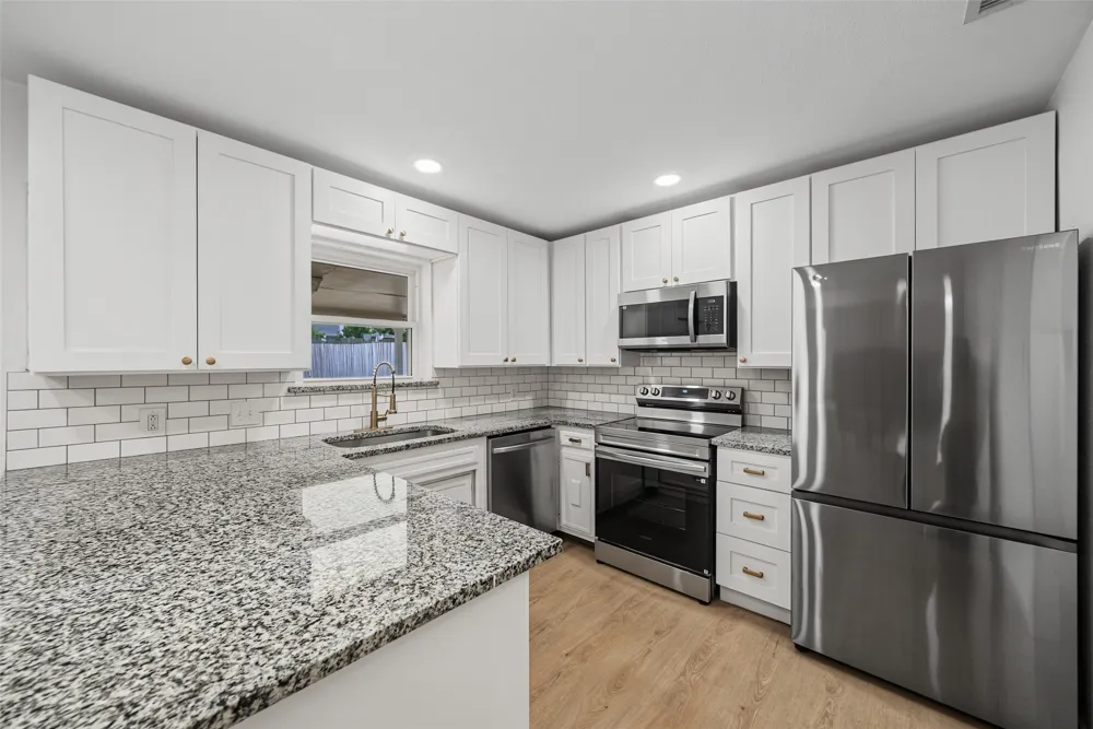 1413 Lamplighter Lane Edgecliff Village, TX 76134