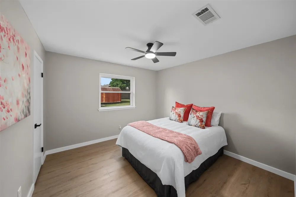 1413 Lamplighter Lane Edgecliff Village, TX 76134