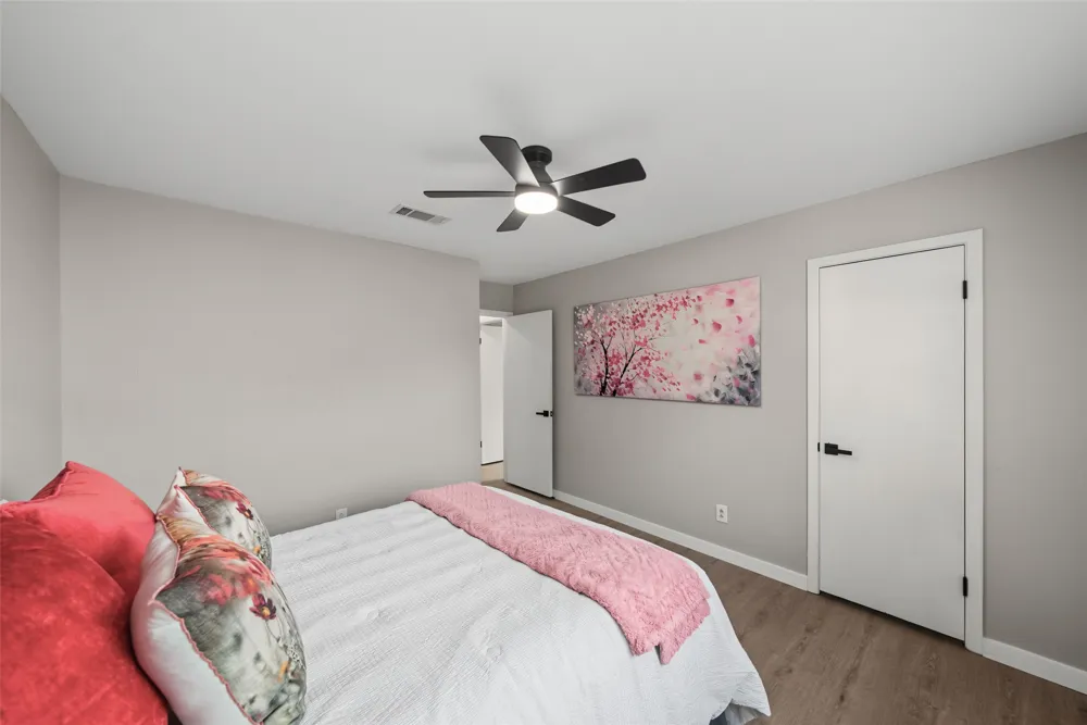 1413 Lamplighter Lane Edgecliff Village, TX 76134