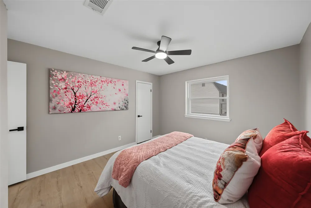 1413 Lamplighter Lane Edgecliff Village, TX 76134