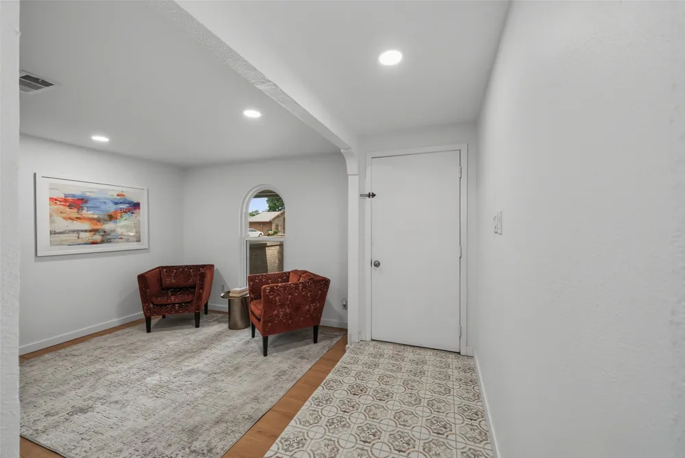 1413 Lamplighter Lane Edgecliff Village, TX 76134