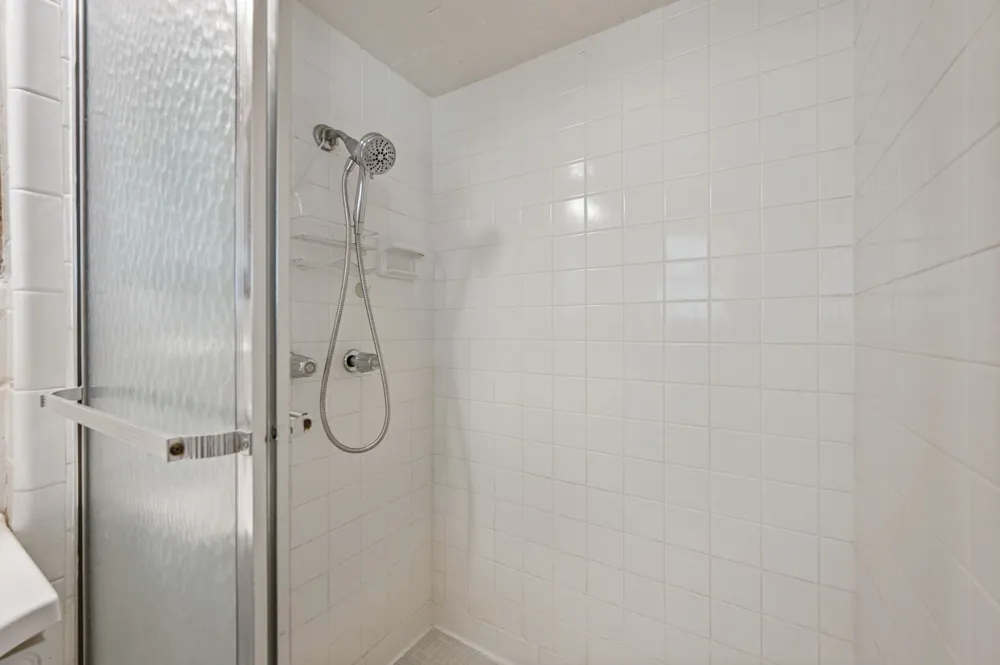 1332 Brookside Drive Hurst, TX 76053