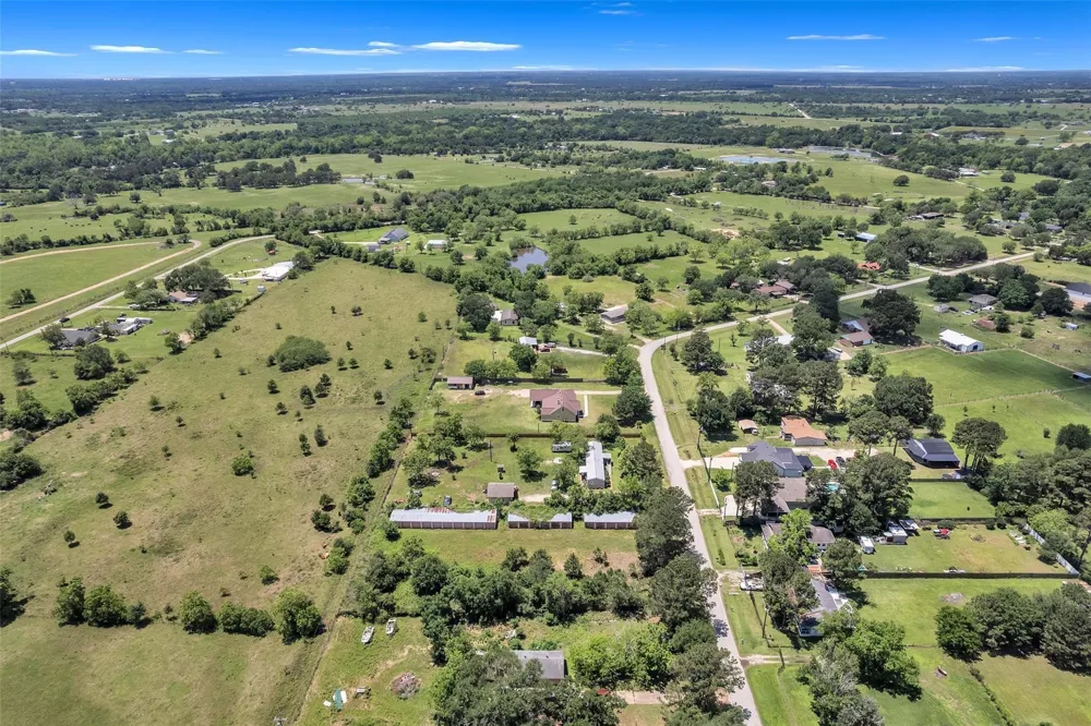 36085 Lomax Road Brookshire, TX 77423