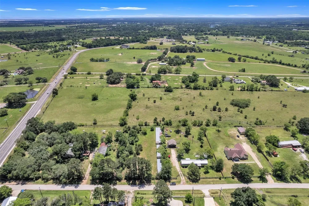 36085 Lomax Road Brookshire, TX 77423