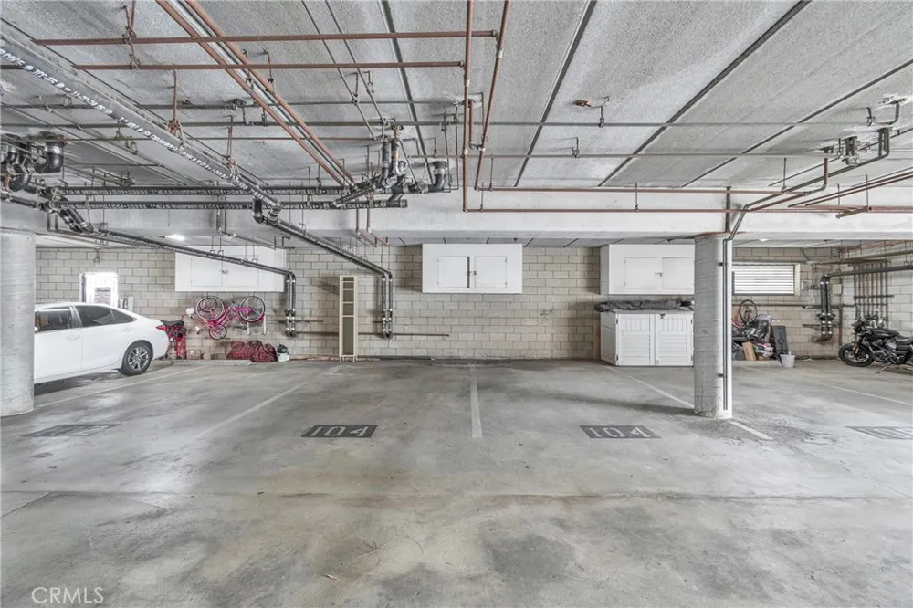 1704 Bridgeport West Covina, CA 91791