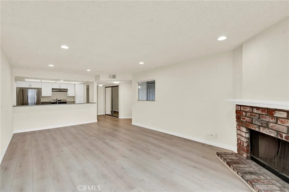 1704 Bridgeport West Covina, CA 91791