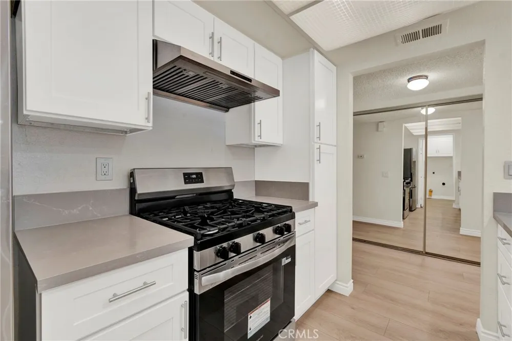 1704 Bridgeport West Covina, CA 91791