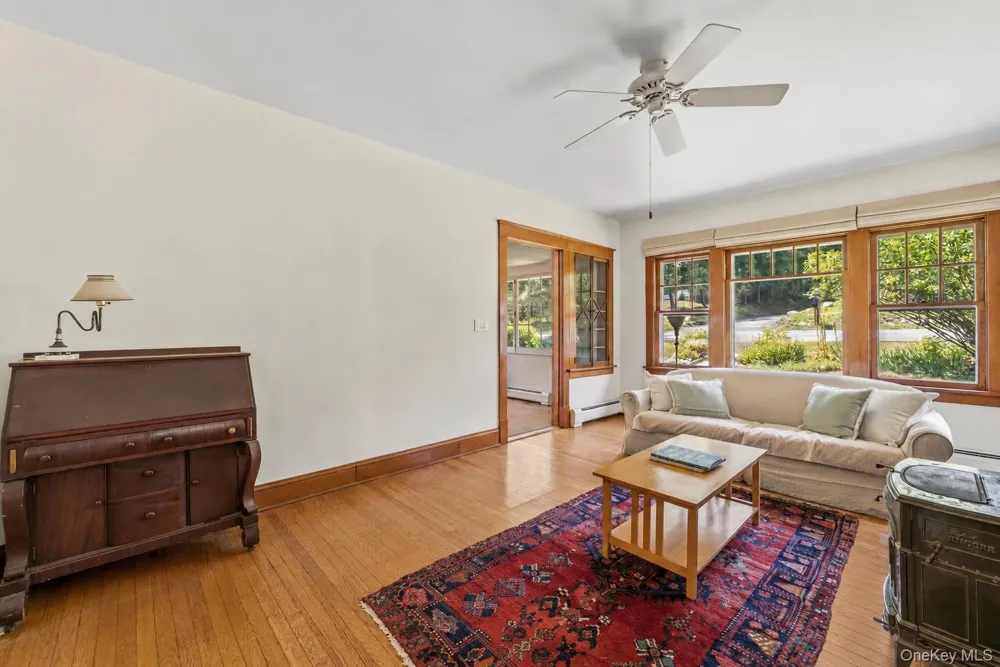 71 Stephens Road Tappan, NY 10983