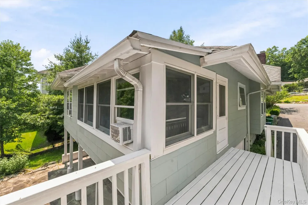 71 Stephens Road Tappan, NY 10983