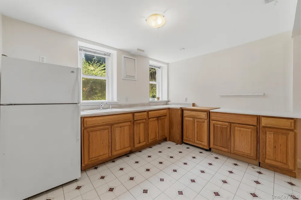 71 Stephens Road Tappan, NY 10983