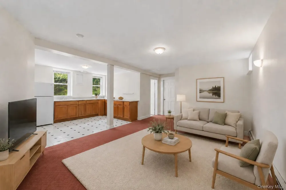 71 Stephens Road Tappan, NY 10983