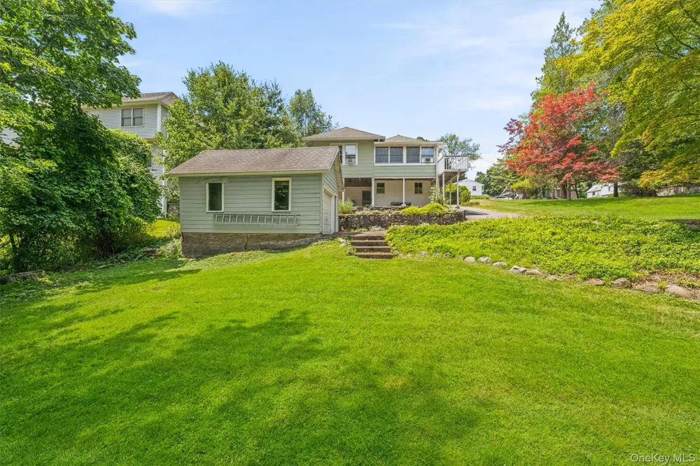 71 Stephens Road Tappan, NY 10983
