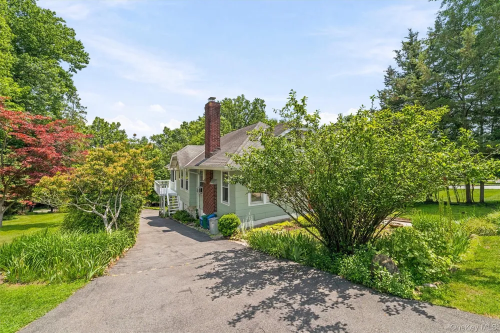 71 Stephens Road Tappan, NY 10983