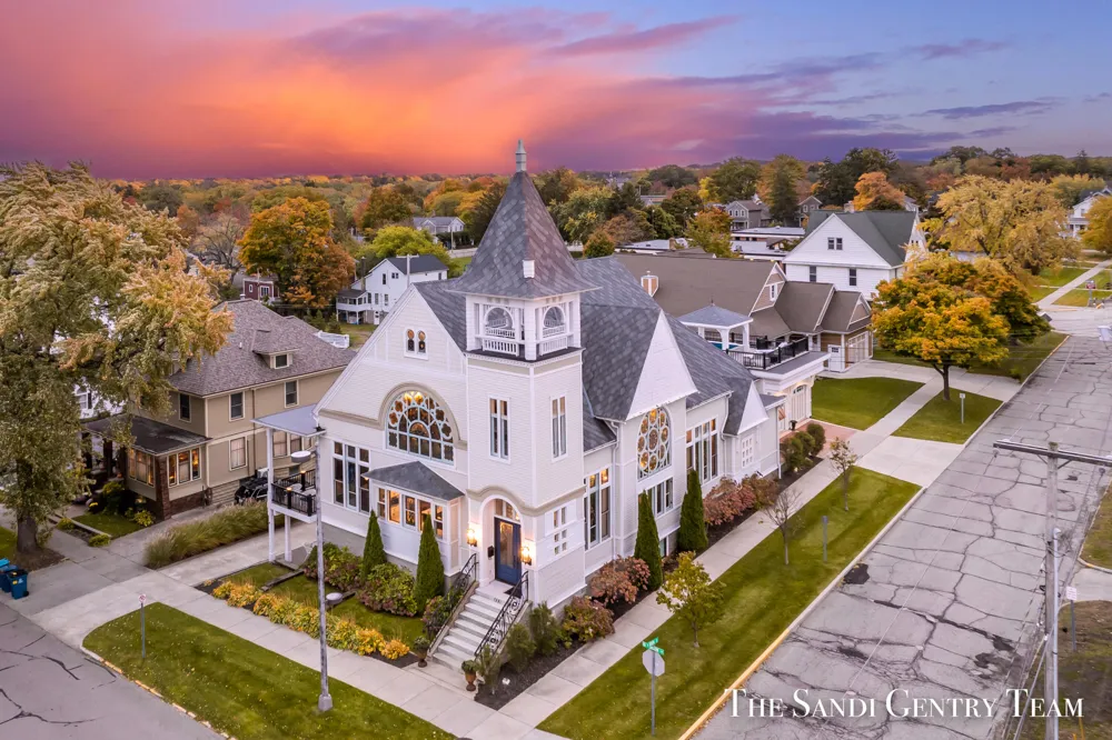 600 Washington Avenue Grand Haven, MI 49417