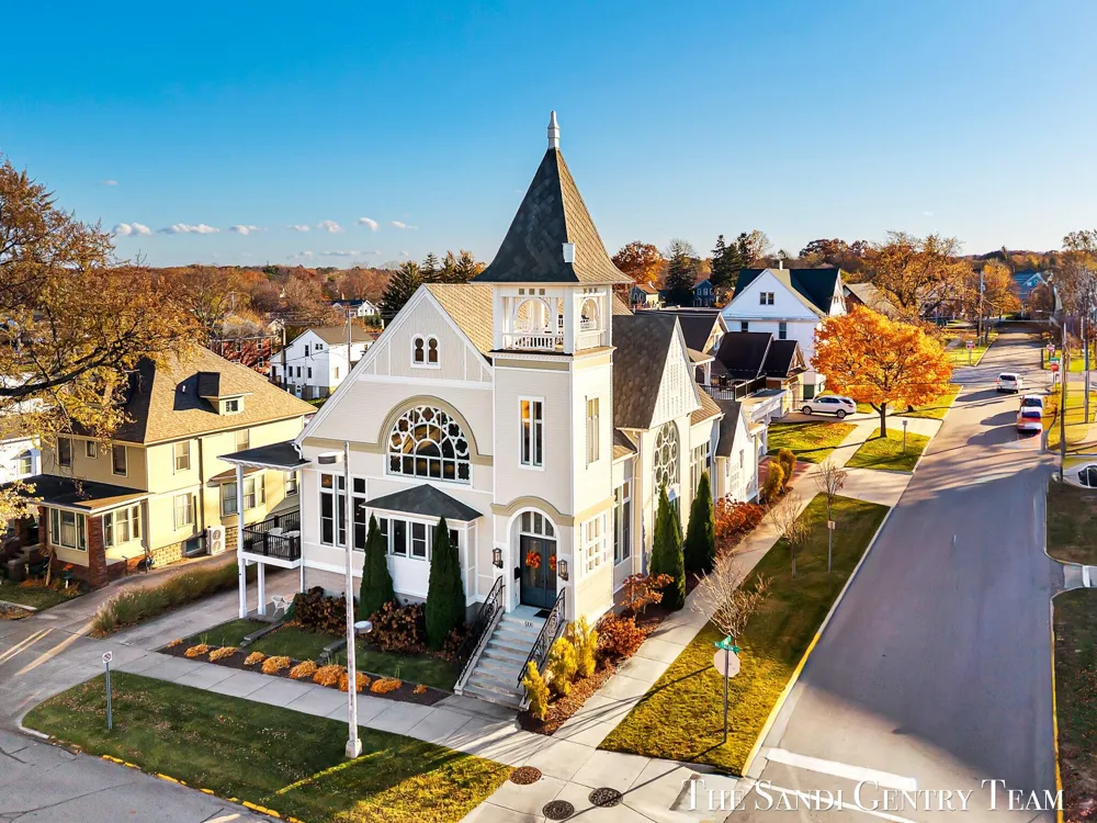 600 Washington Avenue Grand Haven, MI 49417