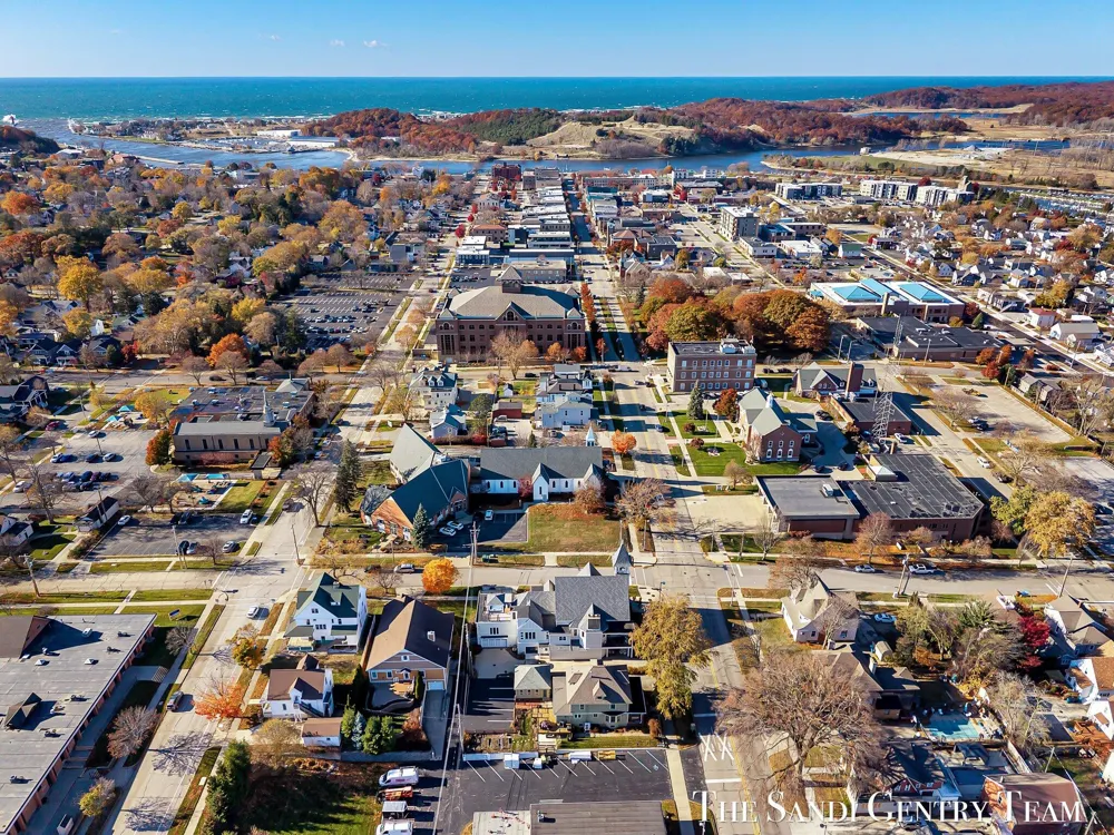 600 Washington Avenue Grand Haven, MI 49417