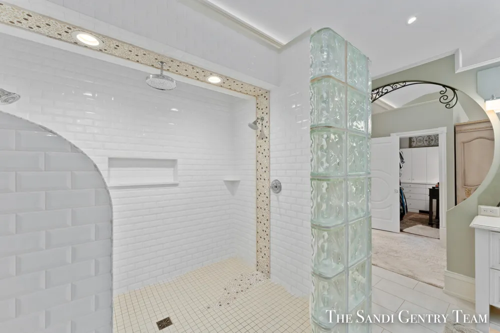 600 Washington Avenue Grand Haven, MI 49417