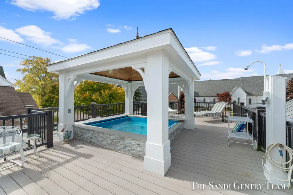 600 Washington Avenue Grand Haven, MI 49417