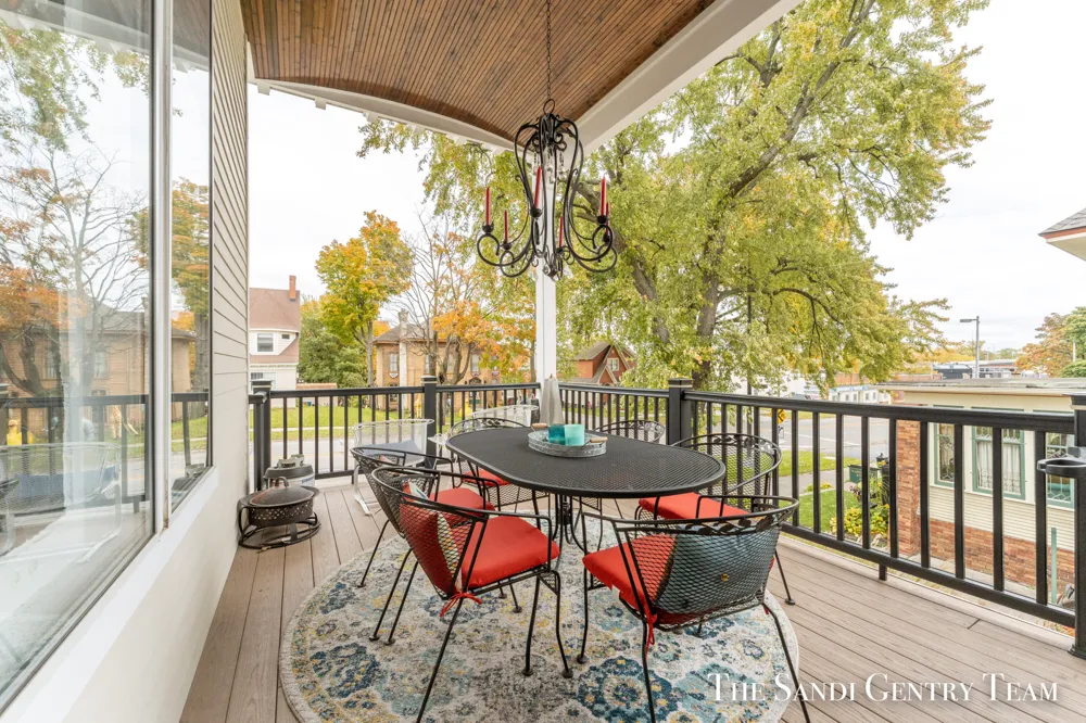 600 Washington Avenue Grand Haven, MI 49417