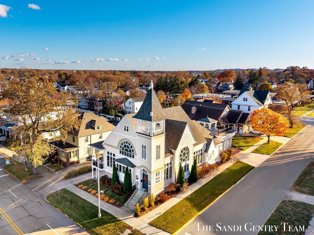 600 Washington Avenue Grand Haven, MI 49417