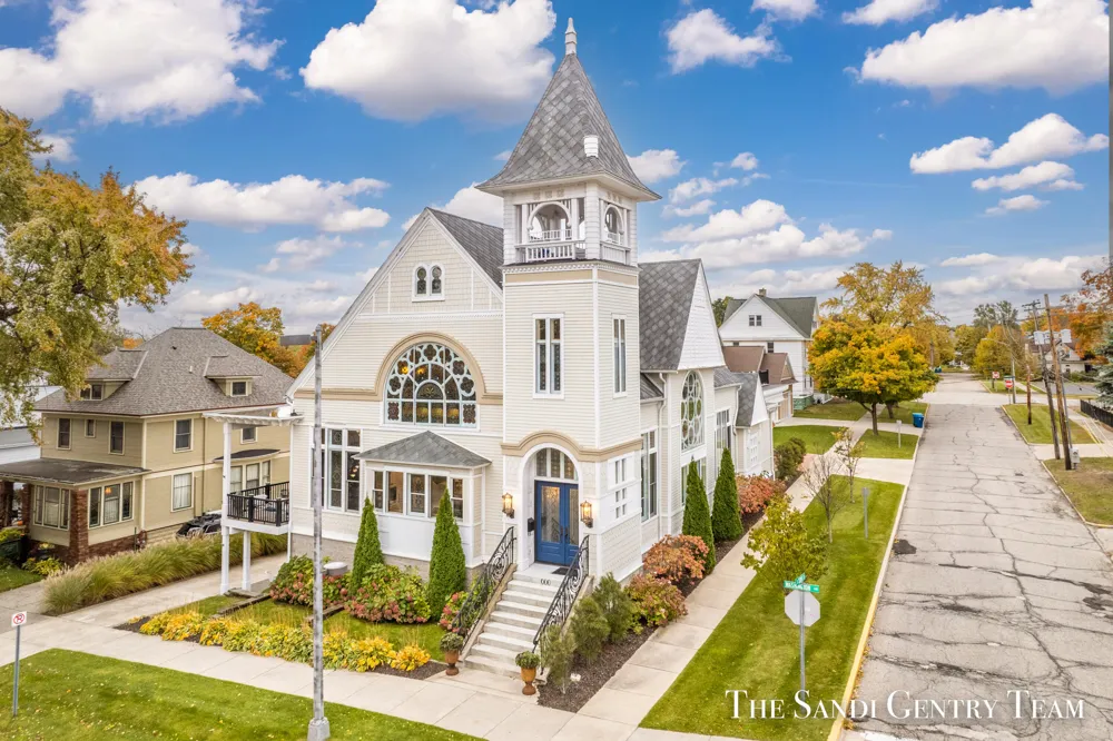 600 Washington Avenue Grand Haven, MI 49417