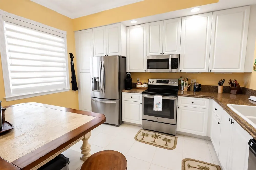 21 Harbour Isle Drive W #Ph02 Fort Pierce, FL 34949