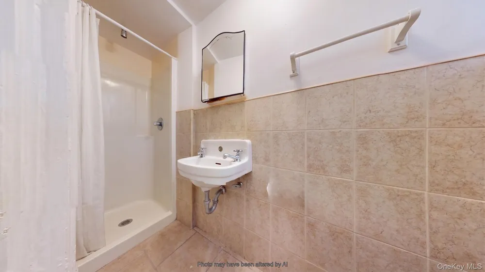 2044 Gerritsen Avenue Brooklyn, NY 11229