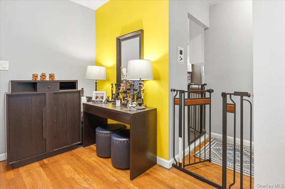 100-11 67th Road #103 Forest Hills, NY 11375