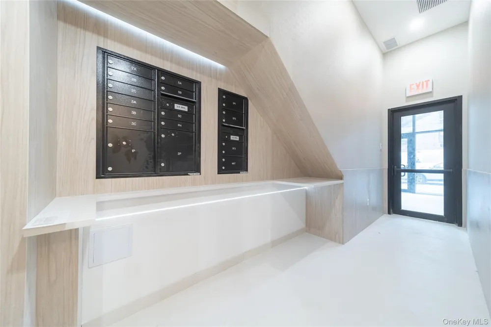 132-55 41 ROAD #4A Flushing, NY 11355