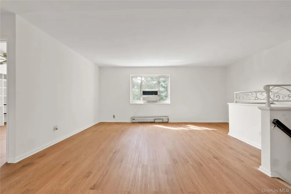 224-01 Hillside Avenue #Upper Queens Village, NY 11427