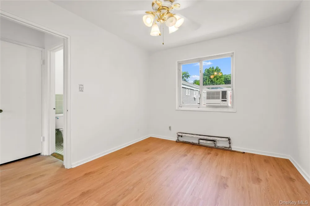 224-01 Hillside Avenue #Upper Queens Village, NY 11427