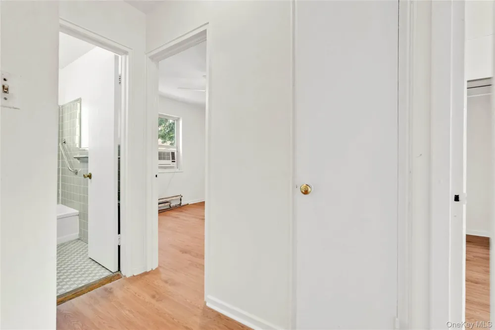 224-01 Hillside Avenue #Upper Queens Village, NY 11427