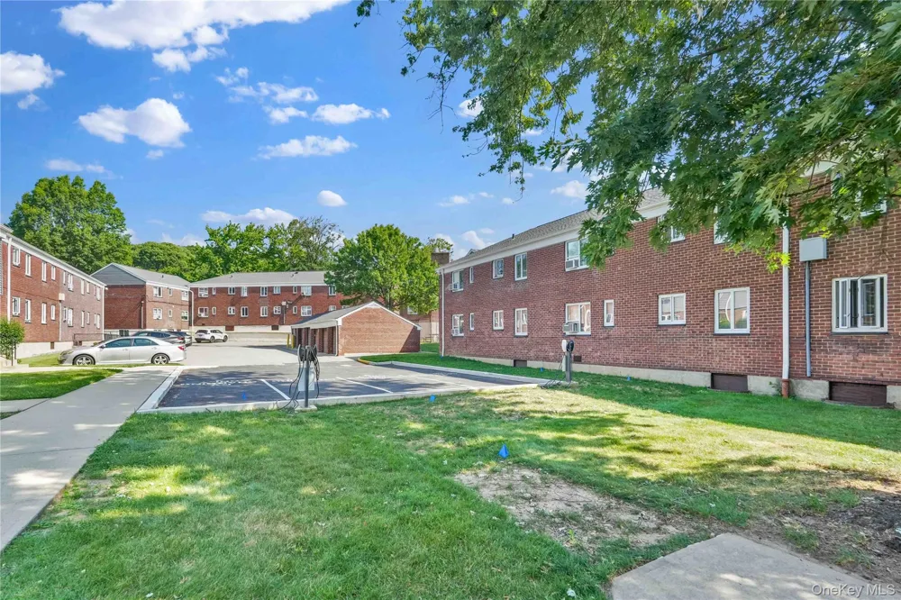 224-01 Hillside Avenue #Upper Queens Village, NY 11427
