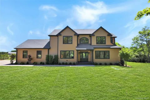 22 Tuthills Lane