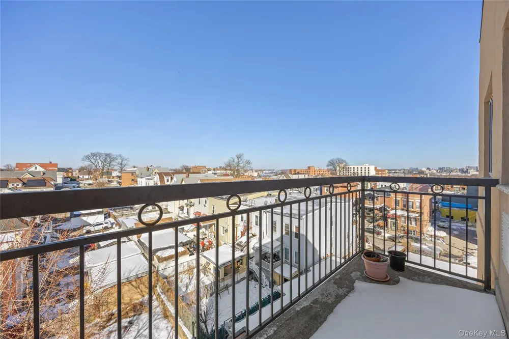 106-07 Northern Boulevard #5B Corona, NY 11368
