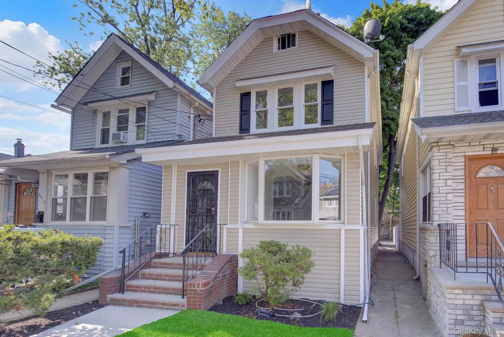 96-16 91st Drive Woodhaven, NY 11421