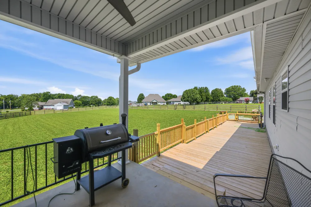 2033 Connie Allen Rd Mc Kenzie, TN 38201