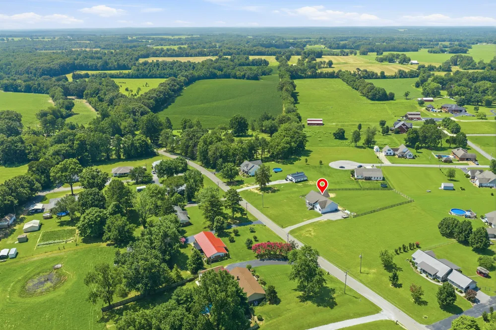 2033 Connie Allen Rd Mc Kenzie, TN 38201