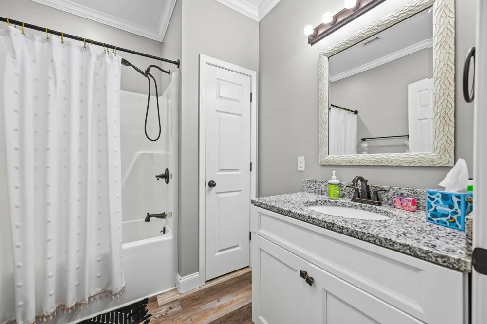 2033 Connie Allen Rd Mc Kenzie, TN 38201