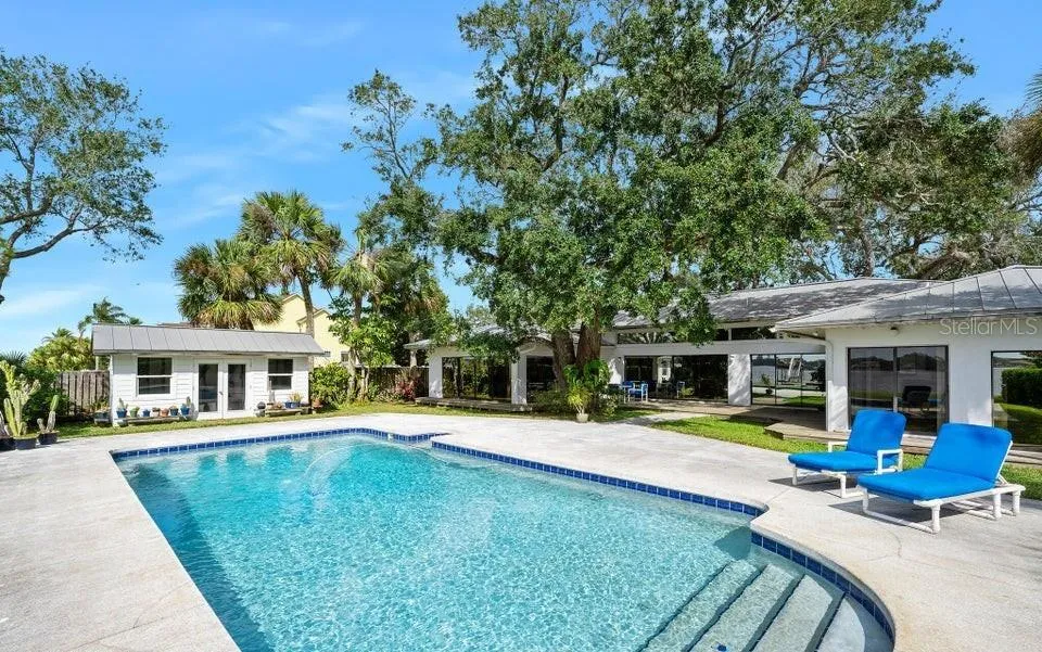 1596 JOHN ANDERSON DRIVE Ormond Beach, FL 32176