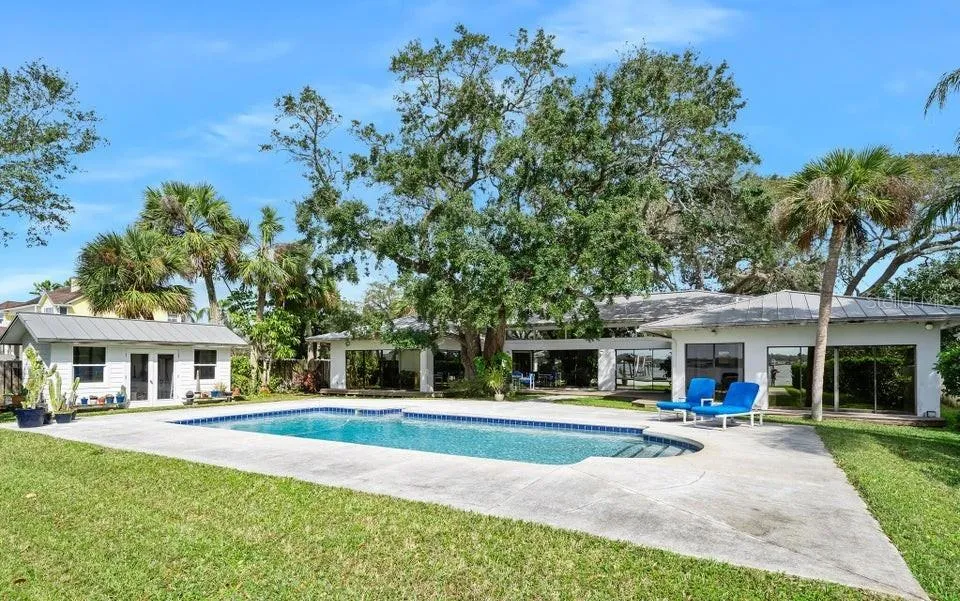 1596 JOHN ANDERSON DRIVE Ormond Beach, FL 32176