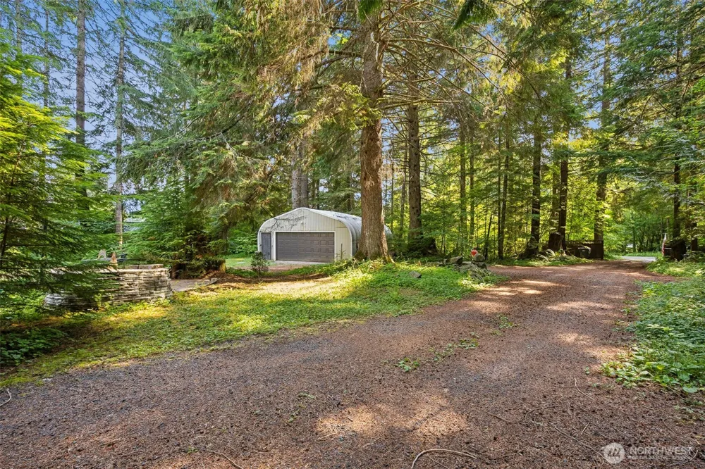 54611 E 278th Avenue Ashford, WA 98304