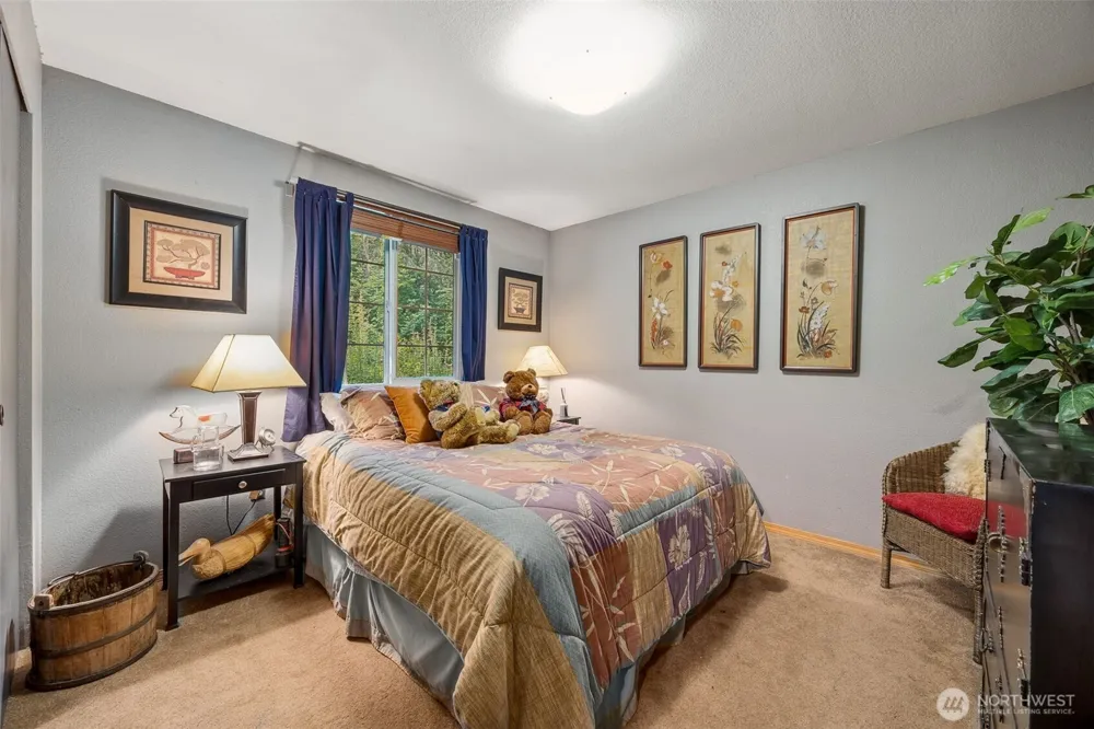 54611 E 278th Avenue Ashford, WA 98304