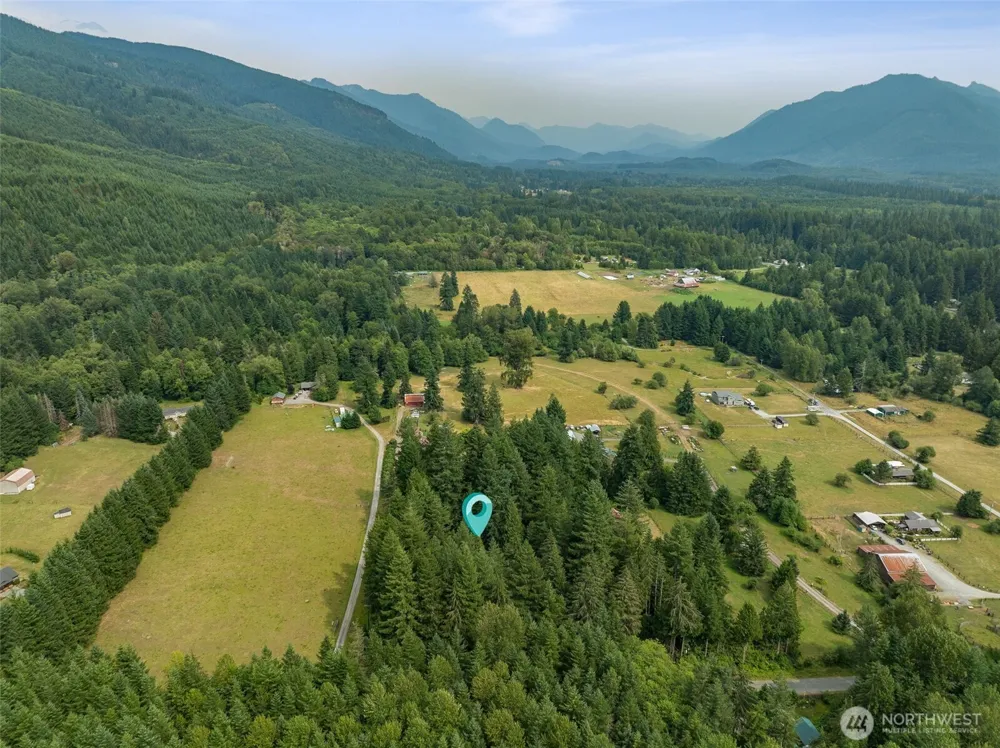 54611 E 278th Avenue Ashford, WA 98304