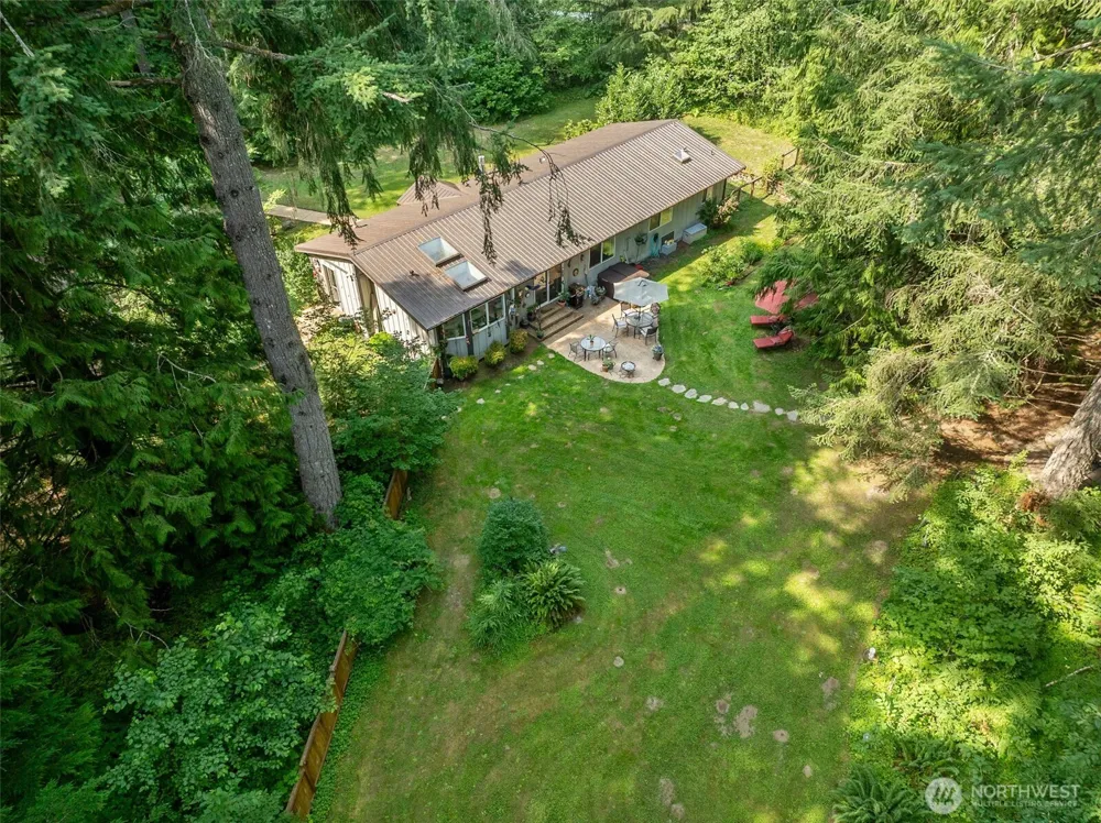 54611 E 278th Avenue Ashford, WA 98304